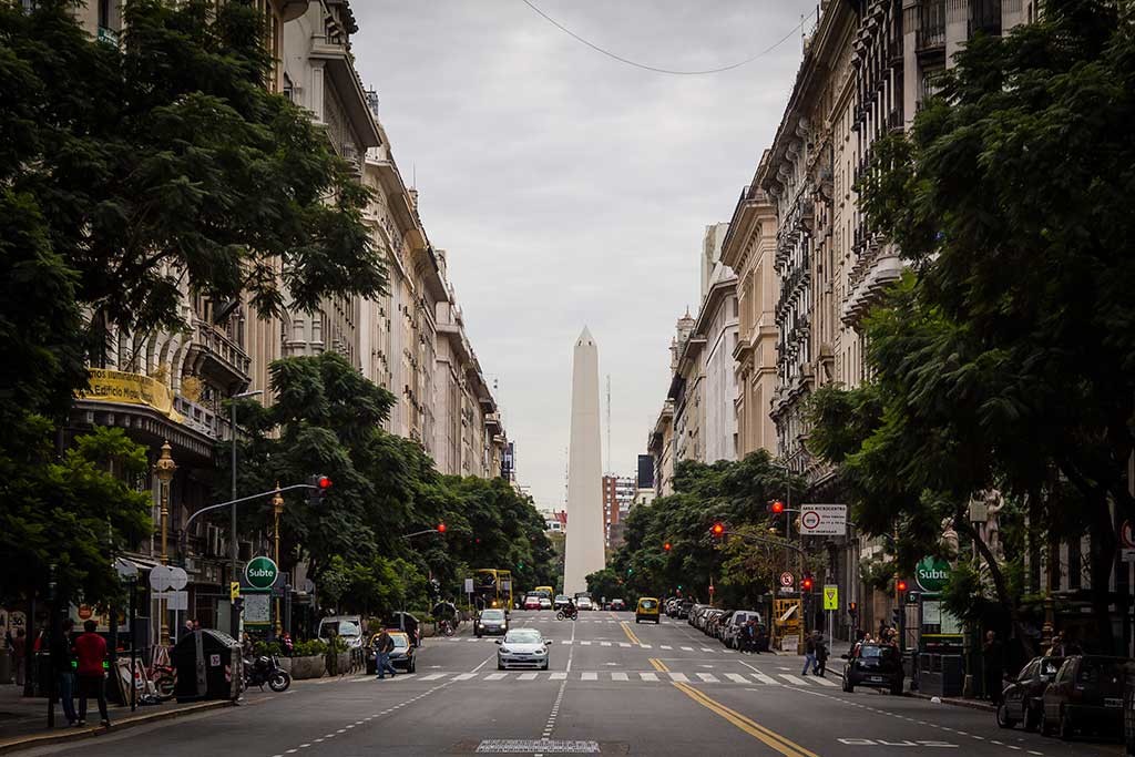 Buenos Aires - Praça 25 de maio - Vista para o obelisco