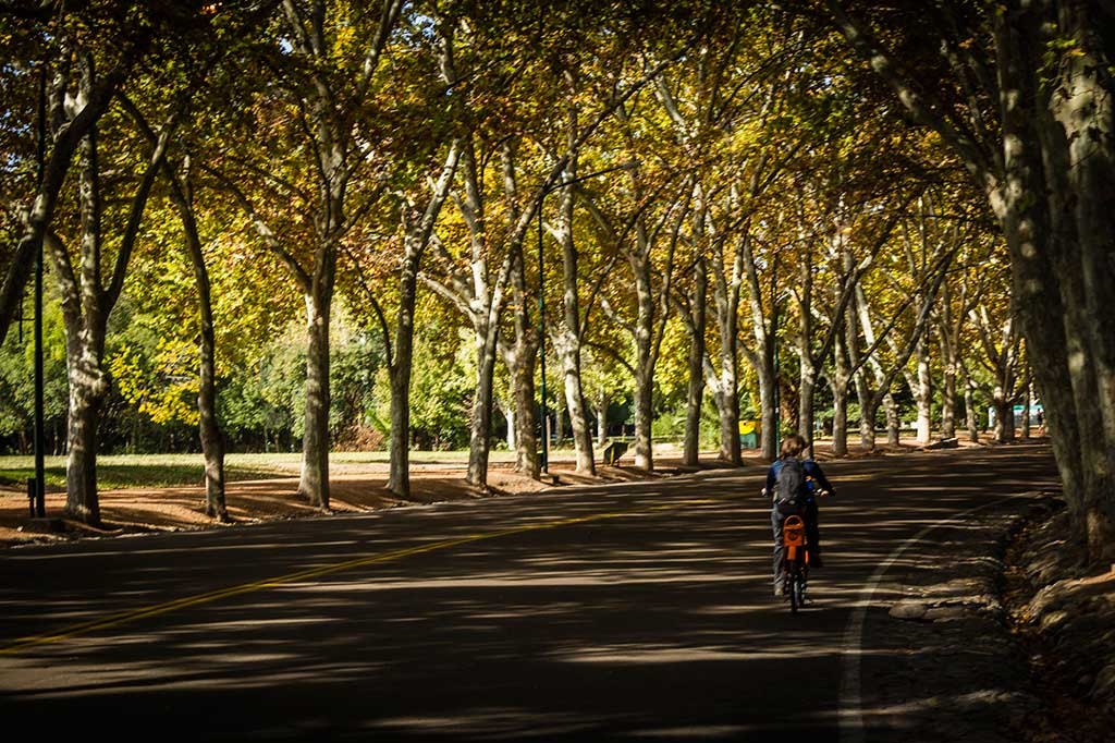 Mendoza - Parque General San Martín - Passeio de bicicleta 03
