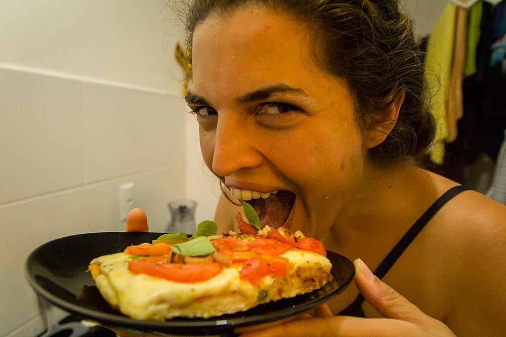 Couchsurfing Jaraguá - Noite das pizzas - Loraine